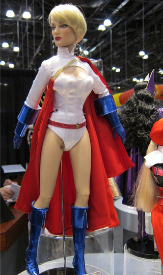 Illustration for article titled The Sexiest New Action Figures: Marvel Anime Babes, Power Girl And Captain Jack